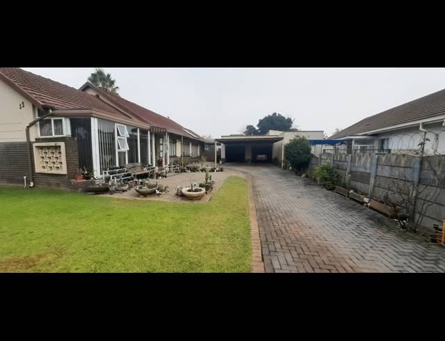 3 BEDROOM FREEHOLD FOR SALE IN KEMPTON PARK EXT 4